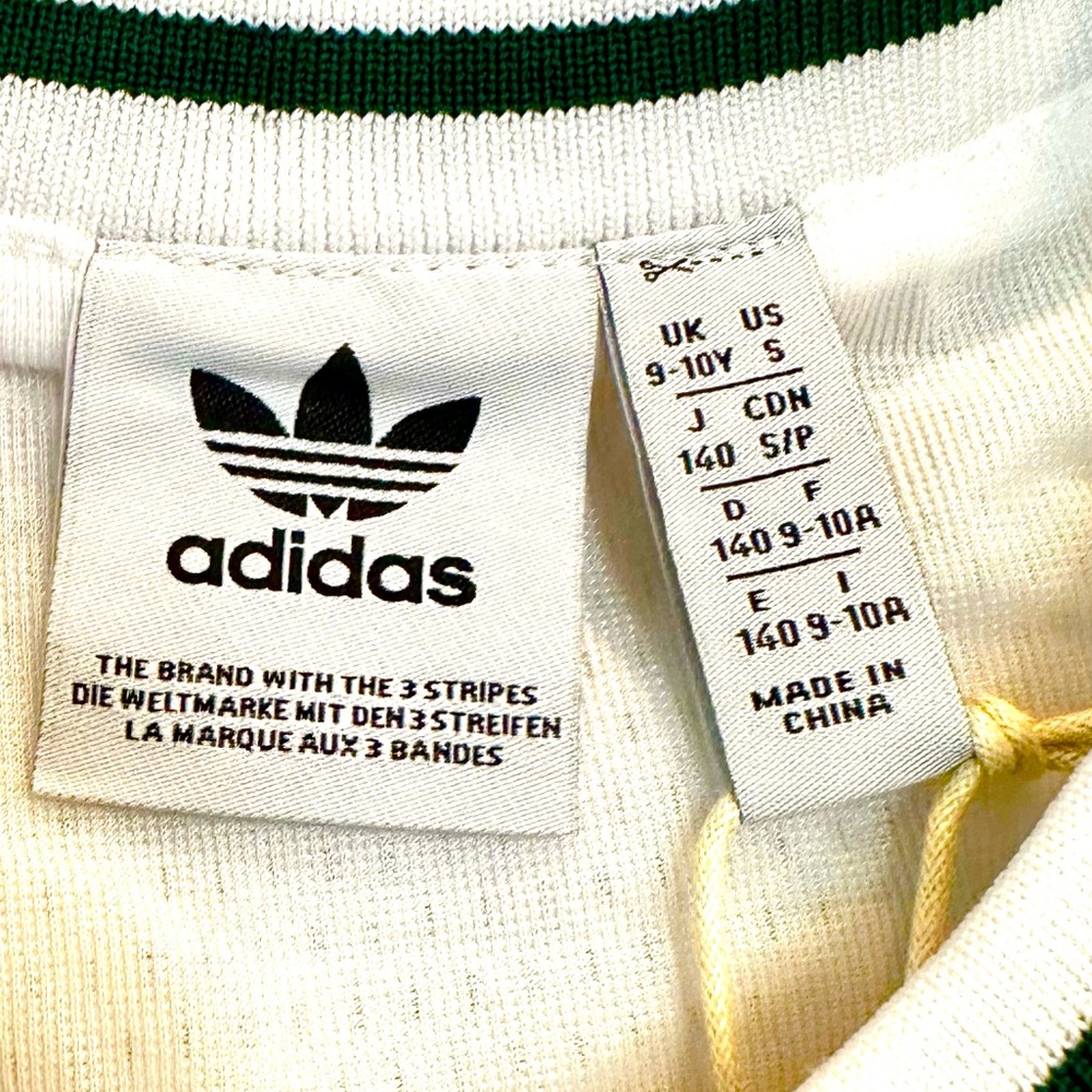 Adidas Originals Jersey with Green & Black Accents, NWT, Boys/Girls Small - Picture 6 of 9